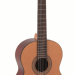 Gitara klasyczna czy akustyczna dla dziecka – jaką wybrać?